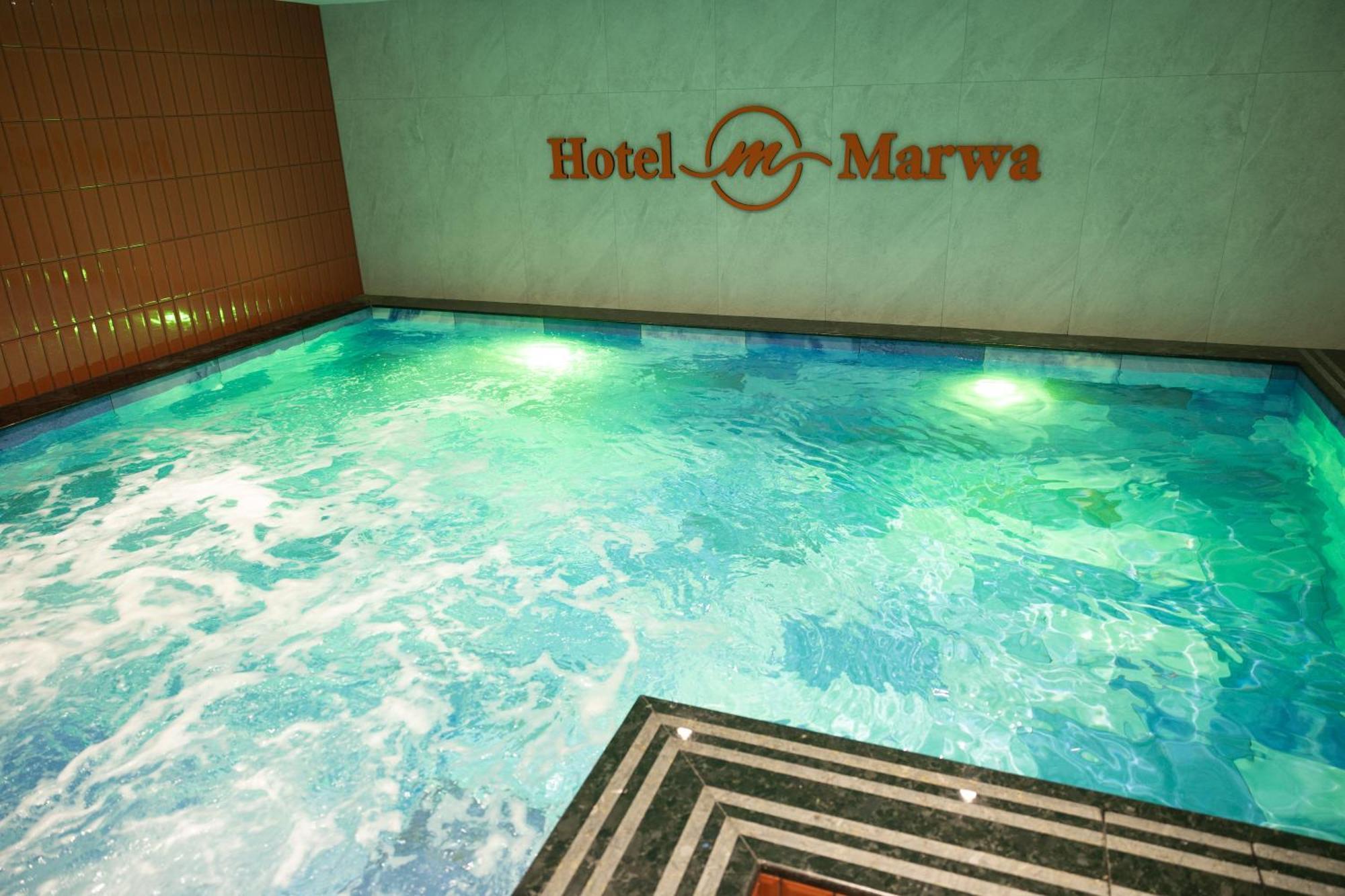 Hotel Marwa Tashkent Pool&Spa Exterior foto
